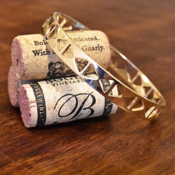 Old Navy bangle - Picture 1 of 2